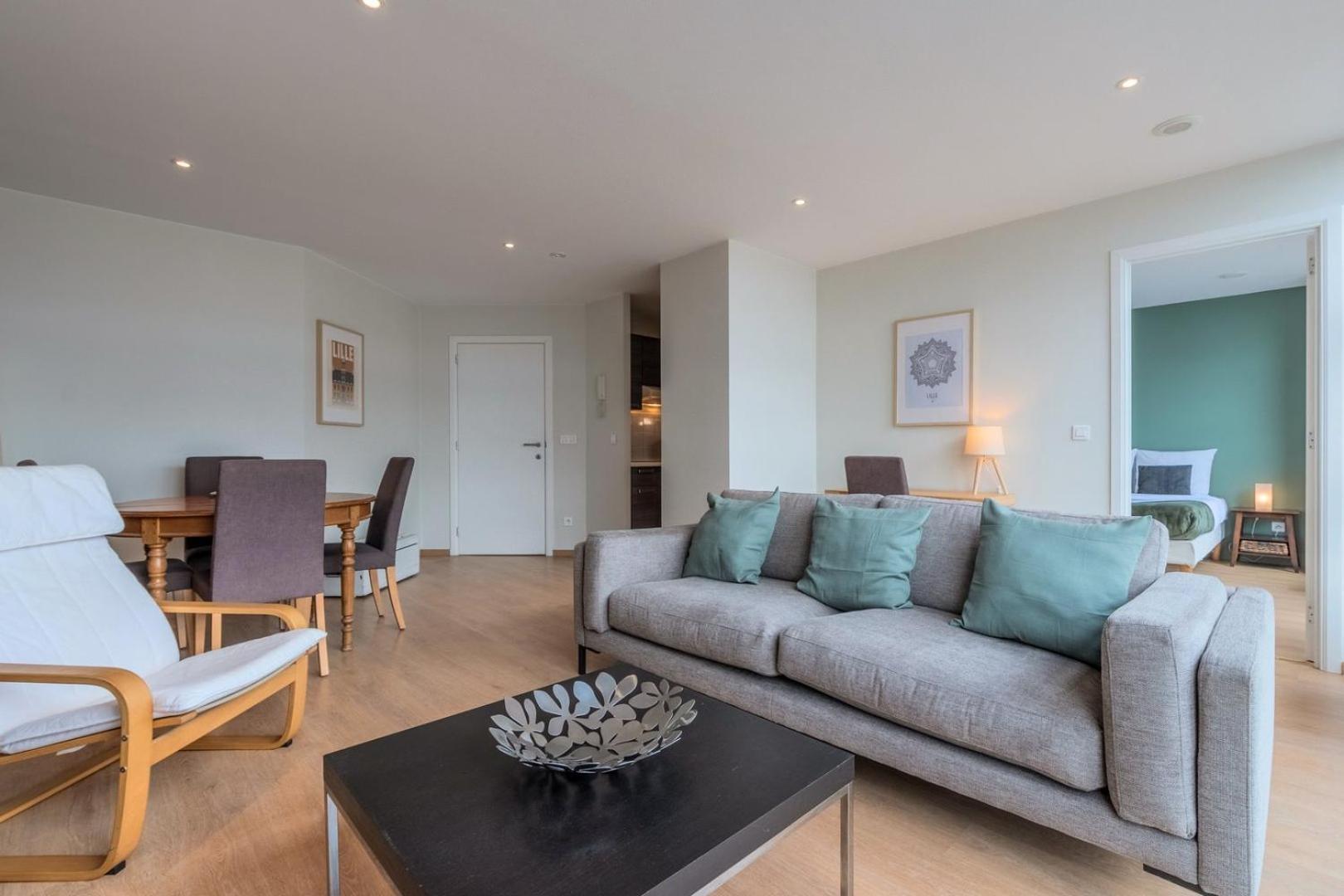 One Bedroom At The Foot Of The Stations Rijsel